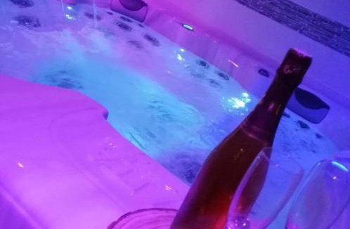 Tonnay-Charente Bed & Breakfast | 45 m² Bed and breakfast ∙ 3 guests