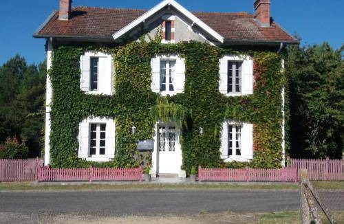 Bourriot-Bergonce Bed & Breakfast | 45 m² Bed and breakfast ∙ 4 guests