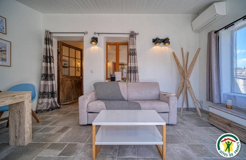 Mirabel-aux-Baronnies House | 45 m² Gîte ∙ 1 bedroom ∙ 2 guests