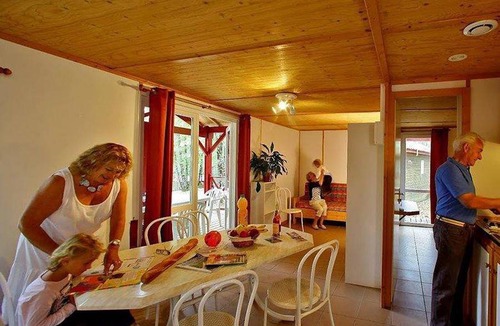 Saint-Avit-de-Vialard House | 45 m² Mobile home ∙ 2 bedrooms ∙ 6 guests