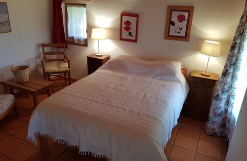Neuvic House | 45 m² Gîte ∙ 1 bedroom ∙ 4 guests