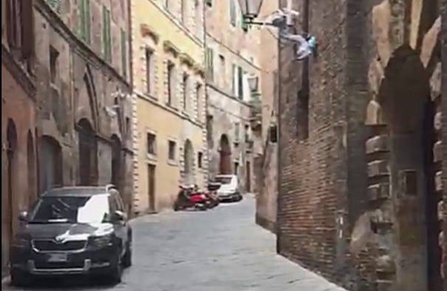 Siena Historical Center Resort | 45 m² Private room ∙ 1 bedroom ∙ 1 guest