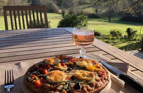 Saint-Pierre-de-Cole Bed & Breakfast | 46 m² Bed and breakfast ∙ 2 guests