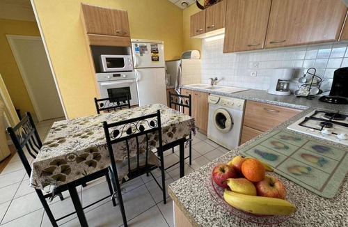 Pontonx-sur-l'Adour House | 48 m² Gîte ∙ 1 bedroom ∙ 2 guests