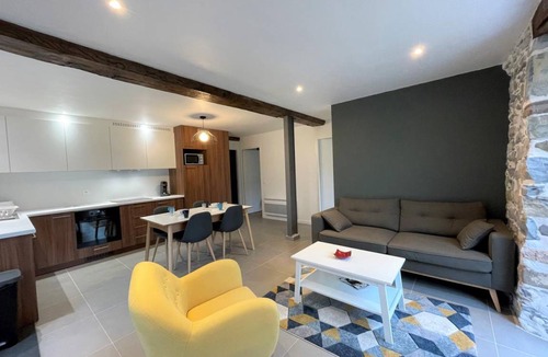 Ainhice-Mongelos House | 49 m² Gîte ∙ 1 bedroom ∙ 2 guests