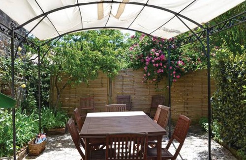 Jumilhac-le-Grand House | 5 bedroom accommodation in Jumilhac