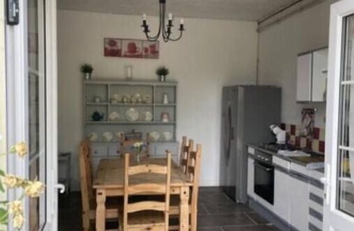 Passirac House | 5 Bedroom Gite, Family Friendly, pet Friendly Relaxing Stay.