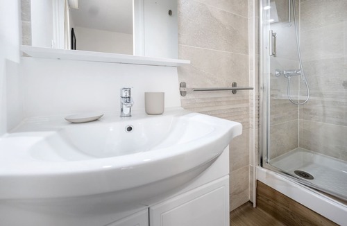 Capucins - Victoire Apartment | 5 studios in Bordeaux, ideal for groups