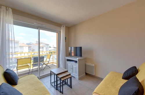 Port District Apartment | 50 m² Apartment ∙ 1 bedroom ∙ 4 guests