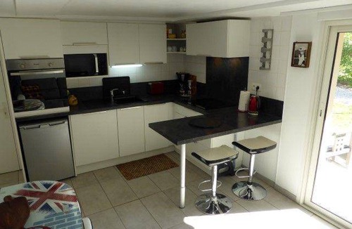 Latresne Apartment | 50 m² Apartment ∙ 2 bedrooms ∙ 4 guests