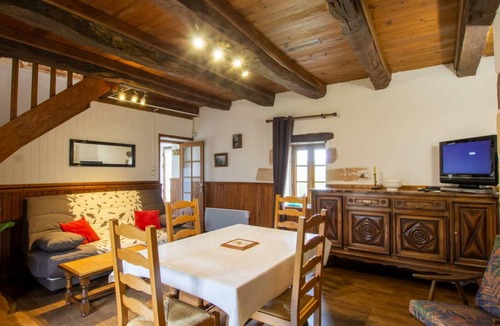 Hautefort Cottage | 50 m² Cabin ∙ 1 bedroom ∙ 2 guests