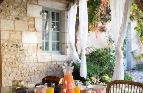 Pont l'Abbe d'Arnoult Bed & Breakfast | 50 m² Bed and breakfast ∙ 3 guests