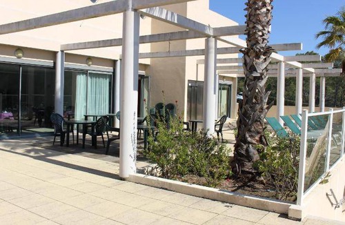 La Bouverie Hotel | 50 m² Hotel ∙ 2 bedrooms ∙ 127 guests