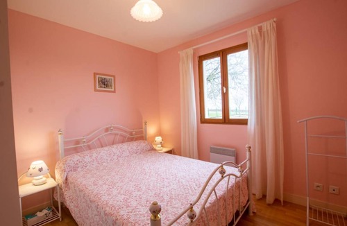 Saint-Meard-de-Drone House | 50 m² Gîte ∙ 2 bedrooms ∙ 3 guests