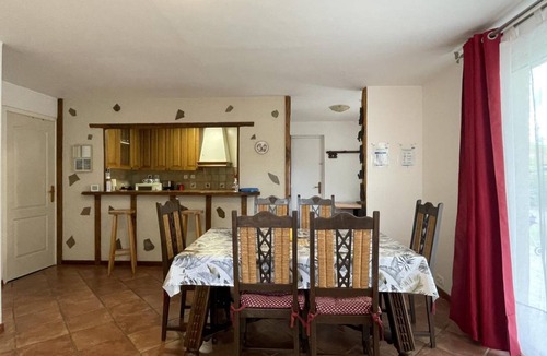 Saint-Pe-de-Leren House | 50 m² Gîte ∙ 1 bedroom ∙ 4 guests