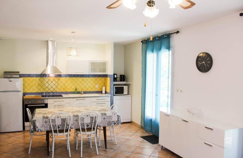 Peyruis House | 50 m² Gîte ∙ 1 bedroom ∙ 2 guests