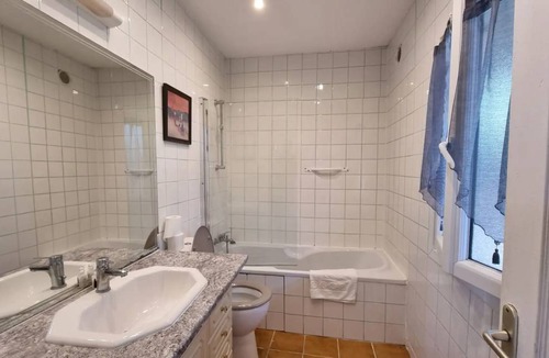 Saint-Just-Luzac House | 50 m² House ∙ 1 bedroom ∙ 4 guests