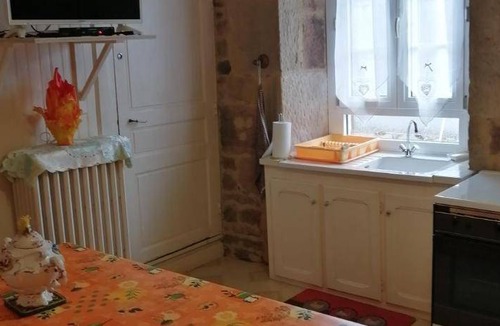 Lanteuil House | 50 m² House ∙ 2 bedrooms ∙ 4 guests