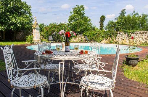 Nerac Bed & Breakfast | 500 m² Bed and breakfast ∙ 5 bedrooms ∙ 10 guests
