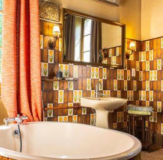 Nerac Bed & Breakfast | 500 m² Bed and breakfast ∙ 5 bedrooms ∙ 10 guests