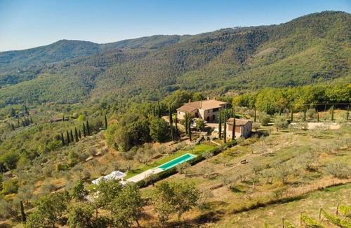 Bucine Villa | 500 m² Villa ∙ 5 bedrooms ∙ 12 guests