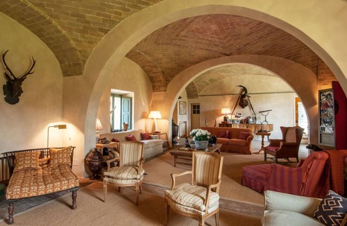 Montalcino Villa | 500 m² Villa ∙ 8 bedrooms ∙ 16 guests