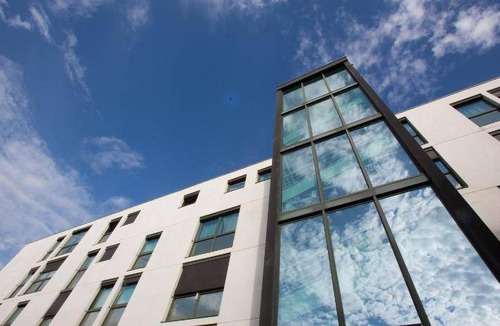 Bordeaux Maritime Apartment | 51 m² Serviced apartment ∙ 127 guests