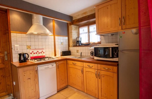 Granges-dAns House | 52 m² Gîte ∙ 2 bedrooms ∙ 4 guests