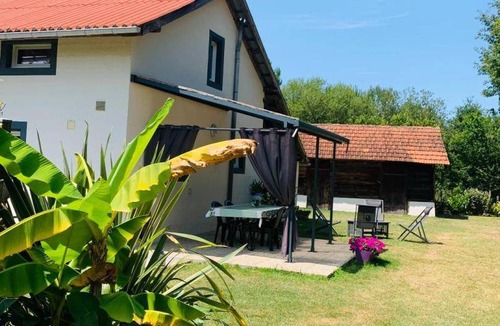 Saint-Julien-en-Born House | 55 m² Gîte ∙ 1 bedroom ∙ 2 guests