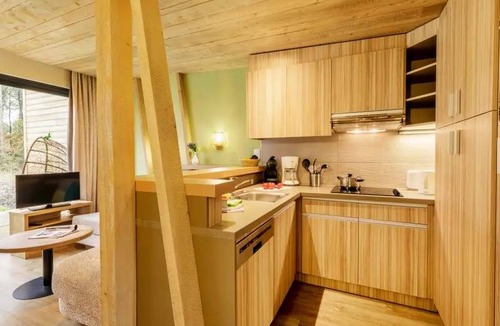 Curcay-sur-Dive House | 55 m² Mobile home ∙ 2 bedrooms ∙ 4 guests