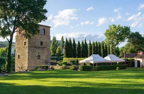 Subbiano Villa | 550 m² Villa ∙ 9 bedrooms ∙ 18 guests