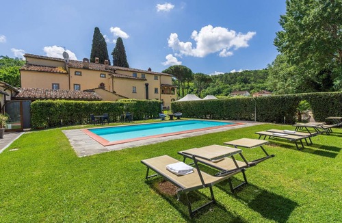 Subbiano Villa | 550 m² Villa ∙ 9 bedrooms ∙ 18 guests