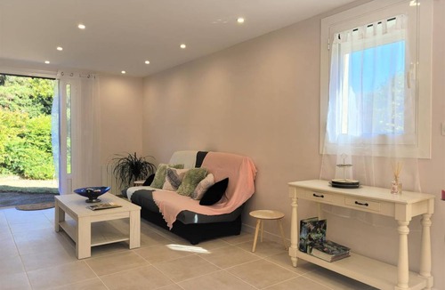 Argentat House | 58 m² Gîte ∙ 1 bedroom ∙ 2 guests