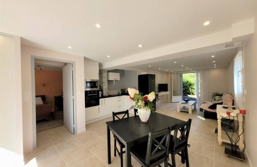 Argentat House | 58 m² Gîte ∙ 1 bedroom ∙ 2 guests