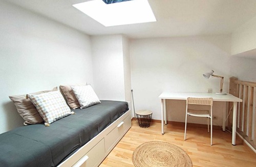 Saint-Michel - Nansouty - Saint-Genes Apartment | 58 m² near Place de la Victoire