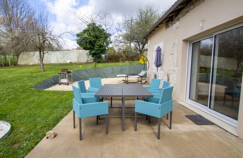 Saint-Martial-de-Valette Cottage | 60 m² Cabin ∙ 2 bedrooms ∙ 4 guests