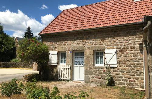 Royere-de-Vassiviere House | 60 m² House ∙ 2 bedrooms ∙ 4 guests