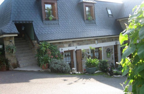 Lissac-sur-Couze House | 60 m² Gîte ∙ 2 bedrooms ∙ 4 guests