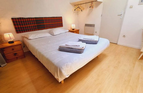 Saint-Just-Luzac House | 60 m² House ∙ 2 bedrooms ∙ 4 guests