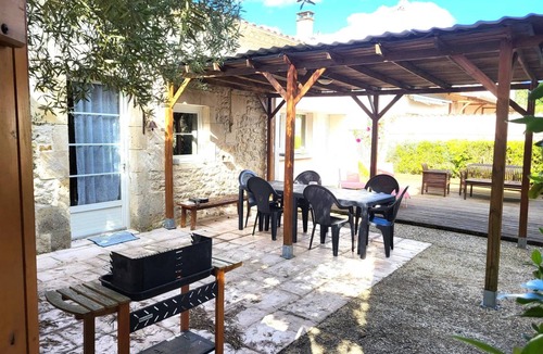 Meursac House | 60 m² House ∙ 2 bedrooms ∙ 4 guests