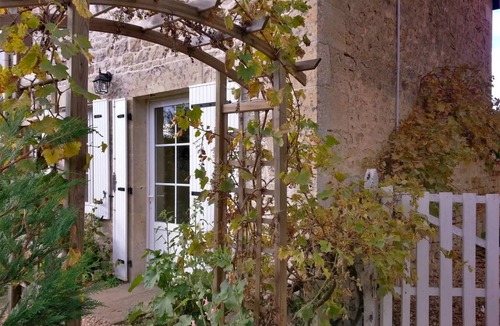Saint-Vincent-la-Chatre House | 62 m² House ∙ 1 bedroom ∙ 2 guests