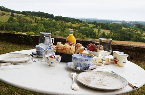 Lissac-sur-Couze Bed & Breakfast | 65 m² Bed and breakfast ∙ 2 guests