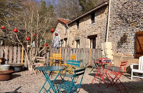 Beaulieu-sur-Sonnette House | 65 m² House ∙ 2 bedrooms ∙ 5 guests