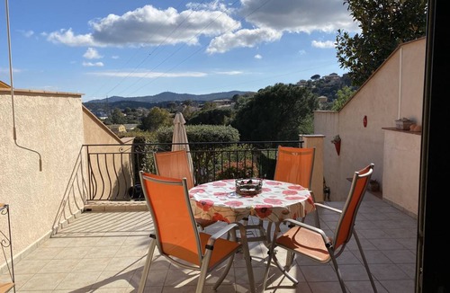Bormes-Les-Mimosas House | 65 m² House ∙ 2 bedrooms ∙ 4 guests