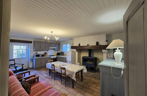 Mensignac Cottage | 67 m² Cabin ∙ 2 bedrooms ∙ 5 guests