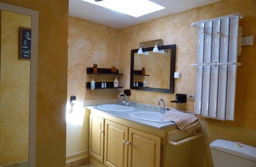 Saint-Pierre-de-Maille House | 69 m² House ∙ 1 bedroom ∙ 2 guests