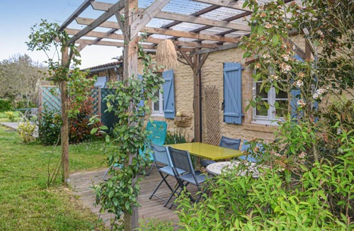 Saint-Leon-sur-Vezere House | 70 m² House ∙ 2 bedrooms ∙ 4 guests