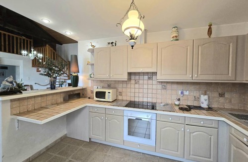 Mazeyrolles House | 70 m² Gîte ∙ 2 bedrooms ∙ 4 guests