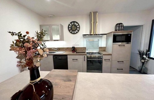 Roquefort House | 70 m² Gîte ∙ 2 bedrooms ∙ 4 guests