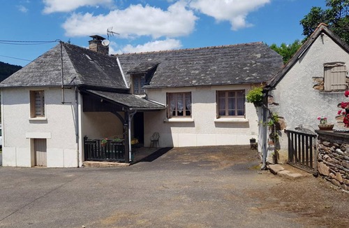 Aubazine House | 70 m² Gîte ∙ 2 bedrooms ∙ 4 guests
